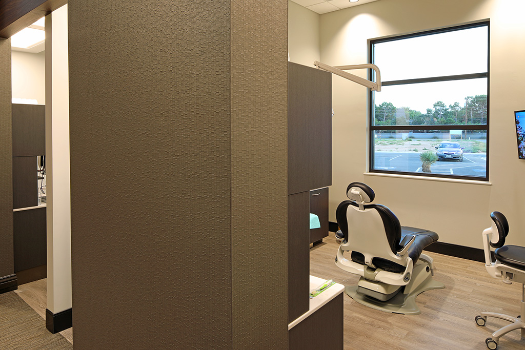 Cosmetic Dental Office 79606